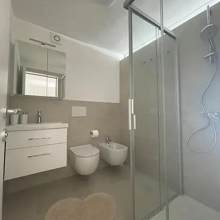 Apartment Al Gallo Con Terrazzo Arco